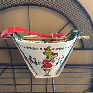 Grinch Themed Dinnerware Set with Red and White Accents